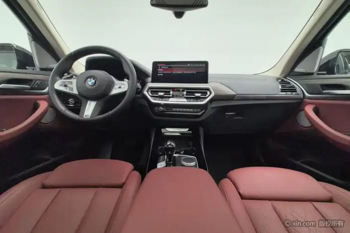 BMW X3 2023 Model xDrive30i Leading Model M Night Set – фото 12