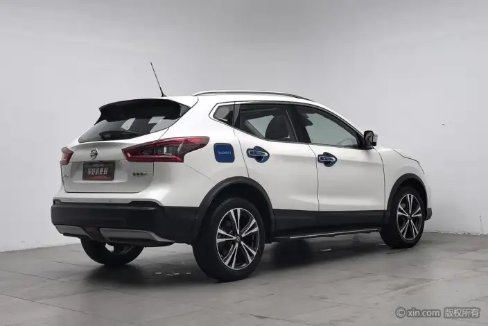 Nissan Qashqai 2021 Model 2.0L XV Prem Deluxe Edition – фото 3