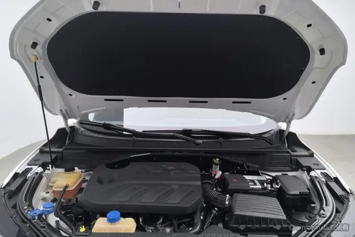 Changan UNI-T 2020 Model 1.5T Flagship Model – фото 5