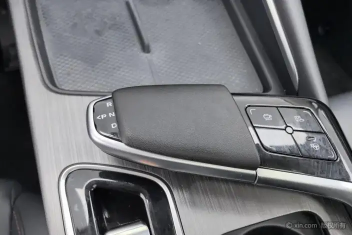 Changan UNI-T 2020 Model 1.5T Flagship Model – фото 12