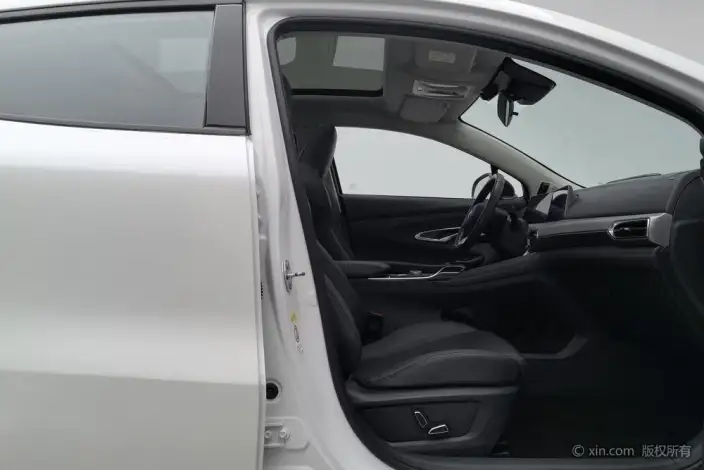 Changan UNI-T 2020 Model 1.5T Flagship Model – фото 24