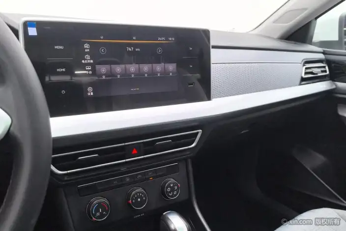Volkswagen Lavida 2023 Model 280TSI DSG Manyi Edition – фото 10