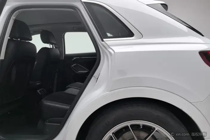AUDI Q3 2020 Model 45 TFSI quattro Fashion Dynamic Model – фото 18