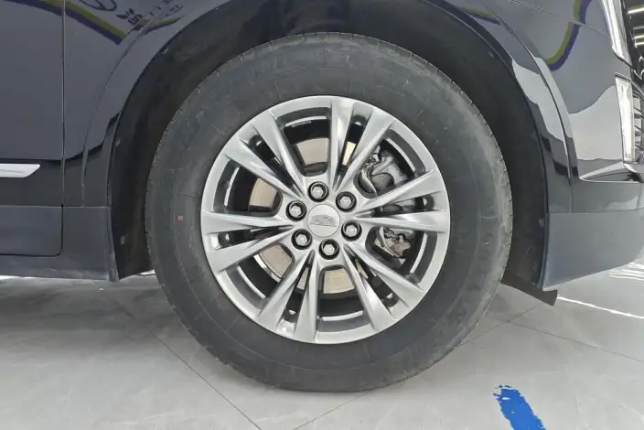 Cadillac XT5 2022 Model 2.0T 2WD Luxury Model – фото 4