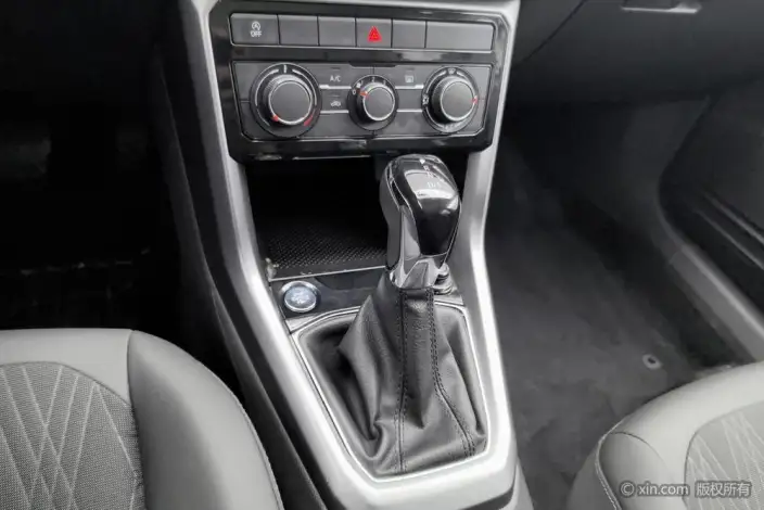 Volkswagen T-Cross 2021 Model 280TSI DSG Comfort Edition – фото 14