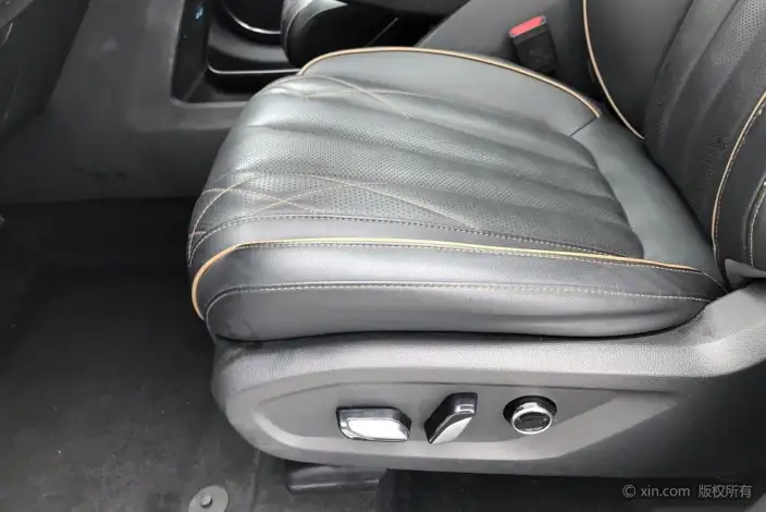 Lingyu 2021 Model EcoBoost 225 6 seat Zun Ling Model – фото 17