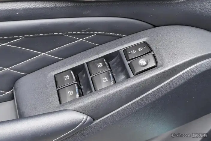 GAC Trumpchi M8 2020 Model Pilot Model 390T Premium Edition – фото 21