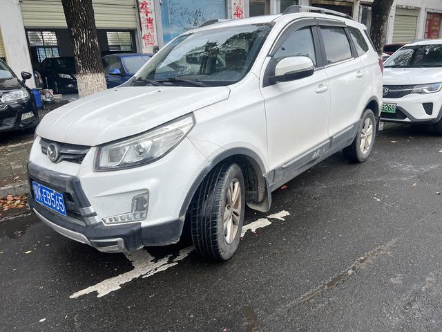 BAIC Huansu S3 2017 модификация 1.5L Manual Luxury