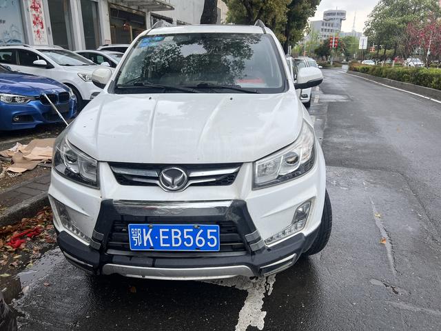 BAIC Huansu S3 2017 модификация 1.5L Manual Luxury
