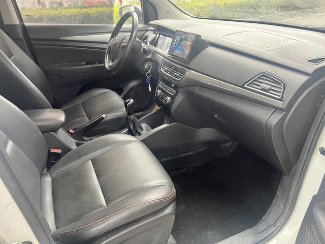 Changan Oshan A600 2016 1.5L Manual Luxury 7-Seater – фото 6