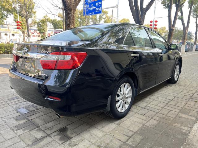 Toyota Camry 2013 2.0G Comfort – фото 8