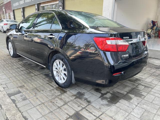 Toyota Camry 2013 2.0G Comfort – фото 10