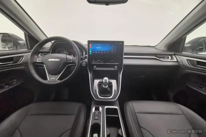 Haval M6 2023 Model PLUS 1.5T Manual Luxury Smart Connect Model – фото 13