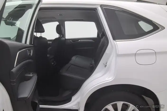 Haval M6 2023 Model PLUS 1.5T Manual Luxury Smart Connect Model – фото 19