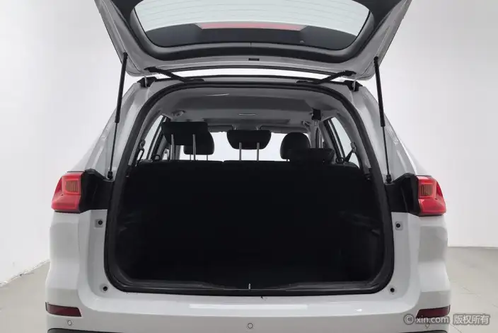 Haval M6 2023 Model PLUS 1.5T Manual Luxury Smart Connect Model – фото 23