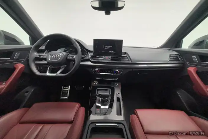 Audi Q5L 2024 Model 40TFSI Luxury Dynamic Model – фото 11