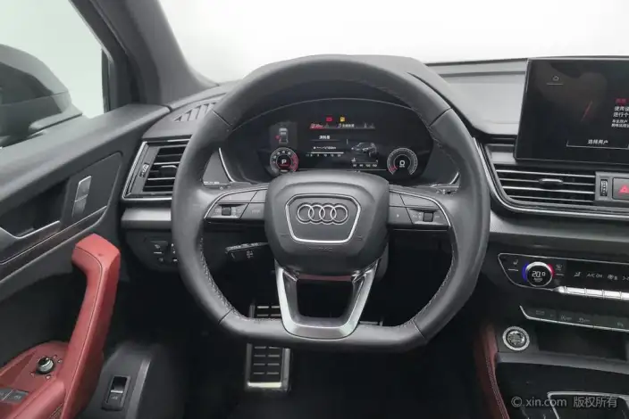 Audi Q5L 2024 Model 40TFSI Luxury Dynamic Model – фото 13