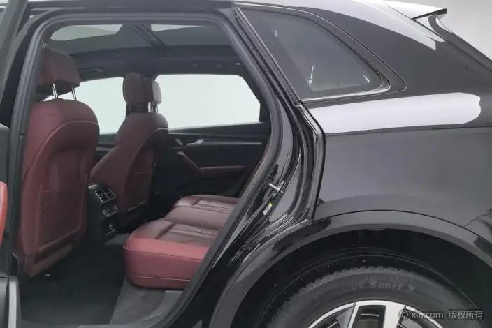 Audi Q5L 2024 Model 40TFSI Luxury Dynamic Model – фото 18