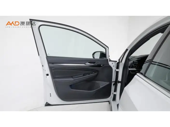 Volkswagen Golf 2023 Model Facelift 280TSI DSG R-Line Lite – фото 9