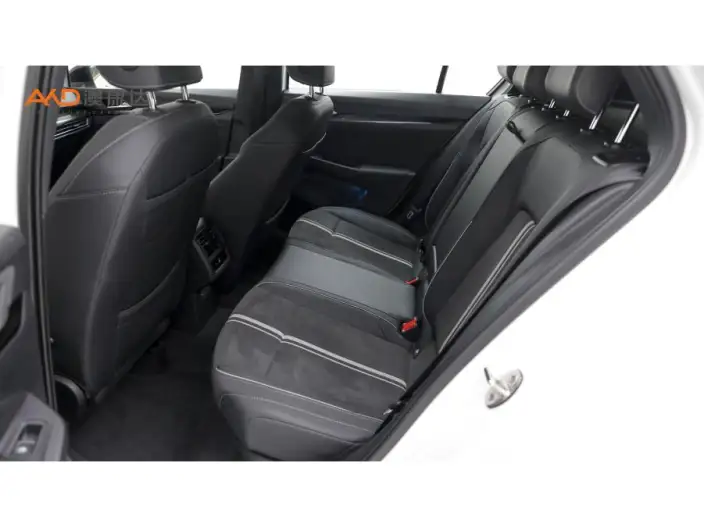 Volkswagen Golf 2023 Model Facelift 280TSI DSG R-Line Lite – фото 10