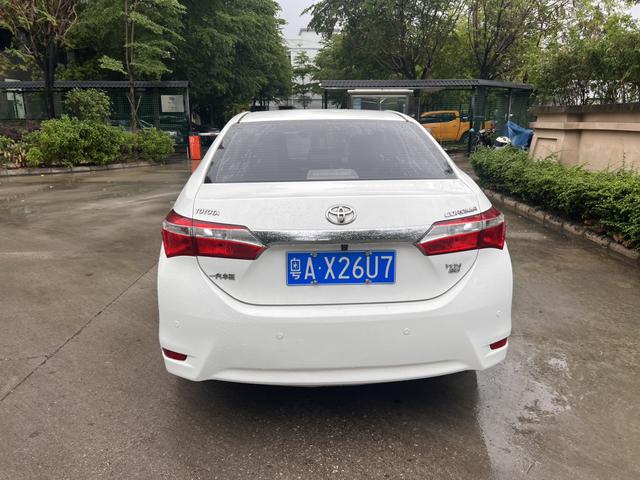 Toyota Corolla 2014 1.6L CVT GL -i – фото 5