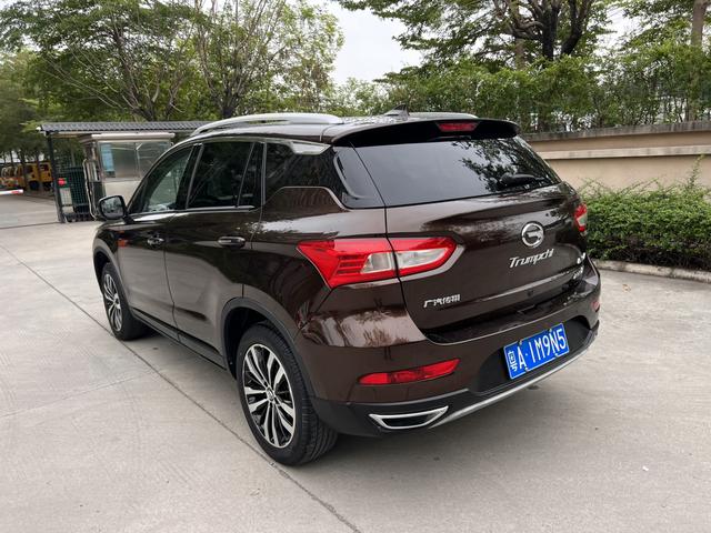 GAC GS4 2017 235T Automatic 2WD Luxury Connected – фото 6