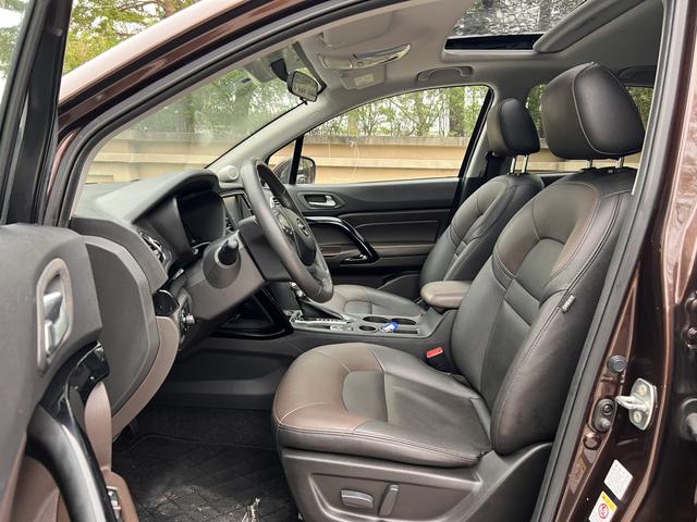 GAC GS4 2017 235T Automatic 2WD Luxury Connected – фото 9