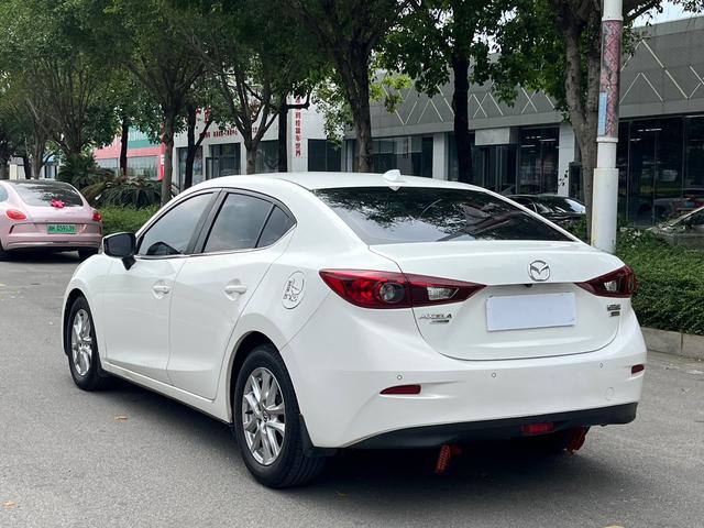 Mazda3 Axela 2016 Sedan 1.5L Automatic Luxury – фото 6