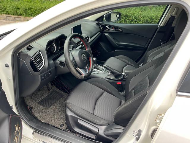 Mazda3 Axela 2016 Sedan 1.5L Automatic Luxury – фото 7