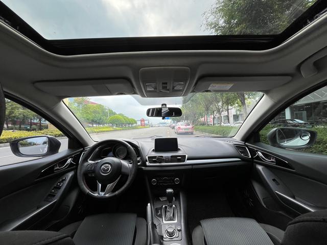 Mazda3 Axela 2016 Sedan 1.5L Automatic Luxury – фото 10