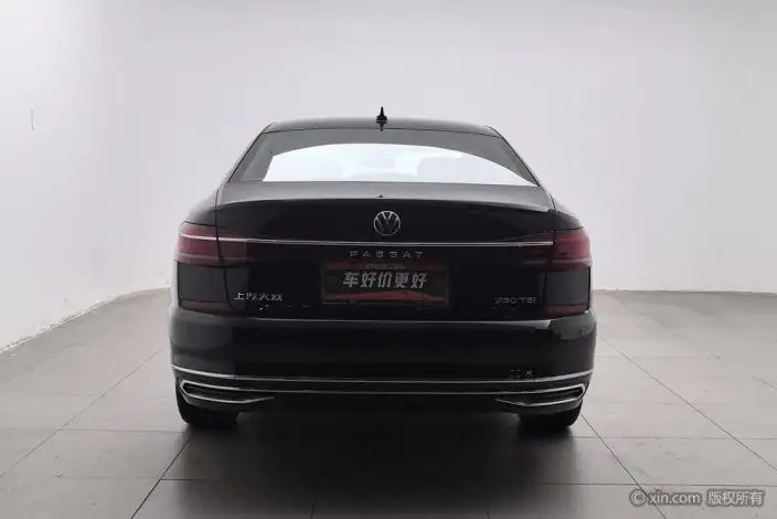 Volkswagen Passat 2023 Model Facelift 330TSI Deluxe Edition – фото 2