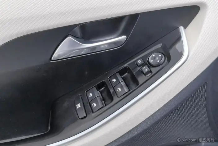 Hyundai ix25 2020 Model 1.5L CVT Flagship Model – фото 21