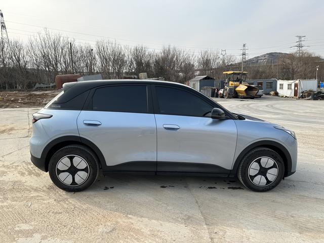 Geely Galaxy StarWish 2025 Model 3 10km Youth Edition – фото 7