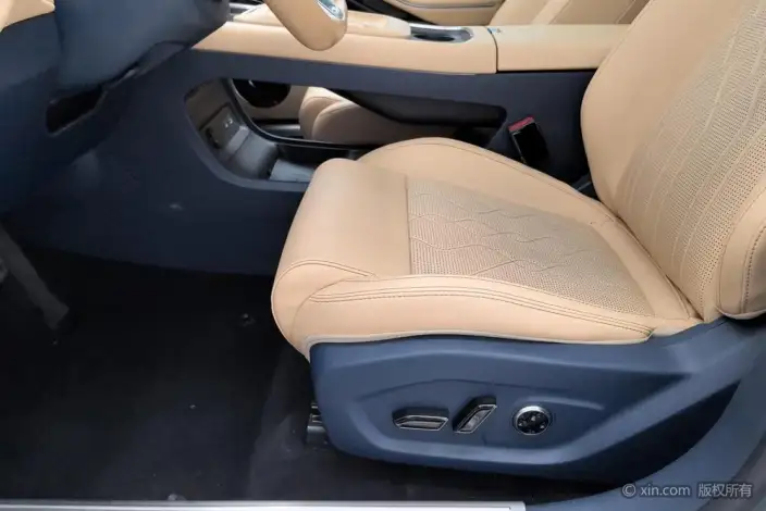 VOYAH FREE 2024 Model Ultra-long Endurance Smart Driving Edition – фото 17