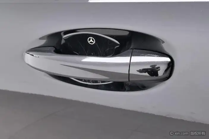 Mercedes-Benz GLB 2023 Model GLB 200 Dynamic Model – фото 9