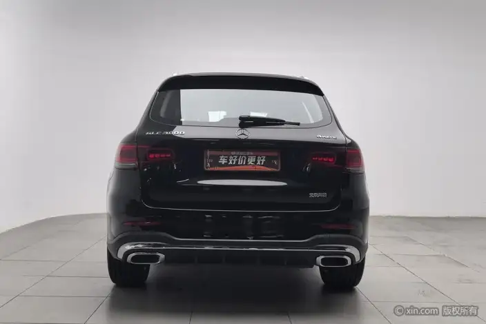 Mercedes-Benz GLC 2021 Model GLC 260 L 4MATIC Luxury Model – фото 3
