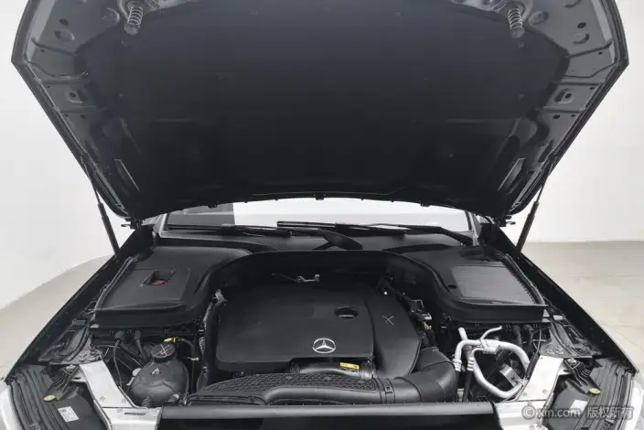 Mercedes-Benz GLC 2021 Model GLC 260 L 4MATIC Luxury Model – фото 5