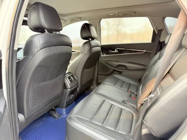 Sorento 2016 модификация Sorento L 2.2T дизель 4WD Ultimate Edition 5 seat National V – фото 6