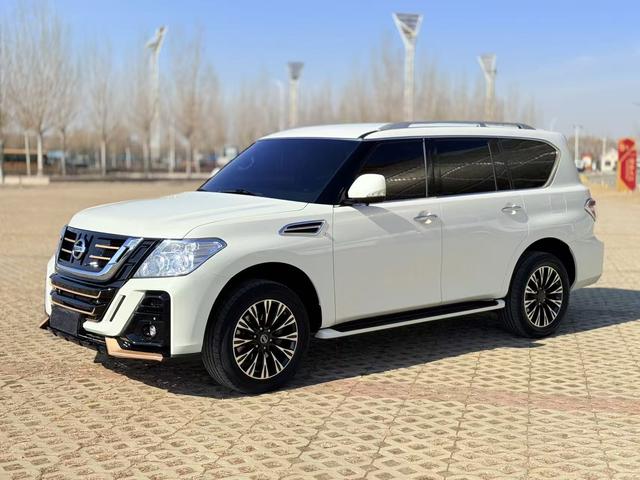 Nissan Patrol 2016 модификация 4.0L параллельный импорт Imported – фото 1