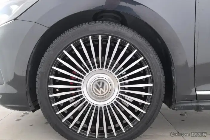 Volkswagen Passat 2024 Model 330TSI Elite Edition – фото 9