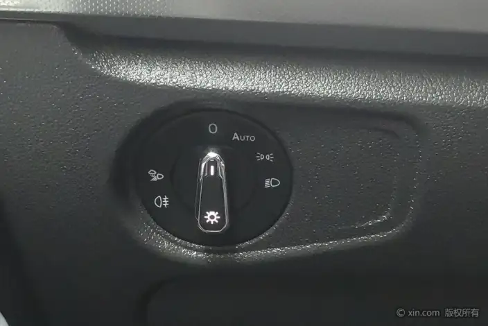 Volkswagen Passat 2024 Model 330TSI Elite Edition – фото 14