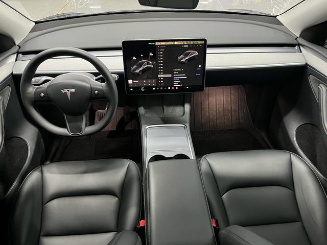 Tesla Model Y 2024 RWD – фото 6