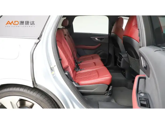 AUDI SQ7 2024 Model 4.0 TFSI – фото 10