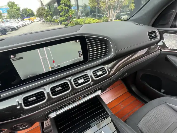 Mercedes-Benz GLS AMG 2022 Model 4.0T Automatic 4WD 7 seat Parallel Imported – фото 3