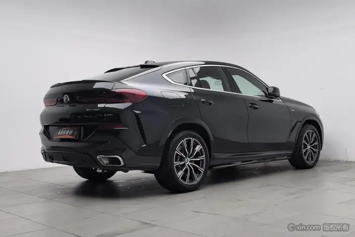BMW X6 2023 Model Facelift xDrive30i M Sports Set – фото 3