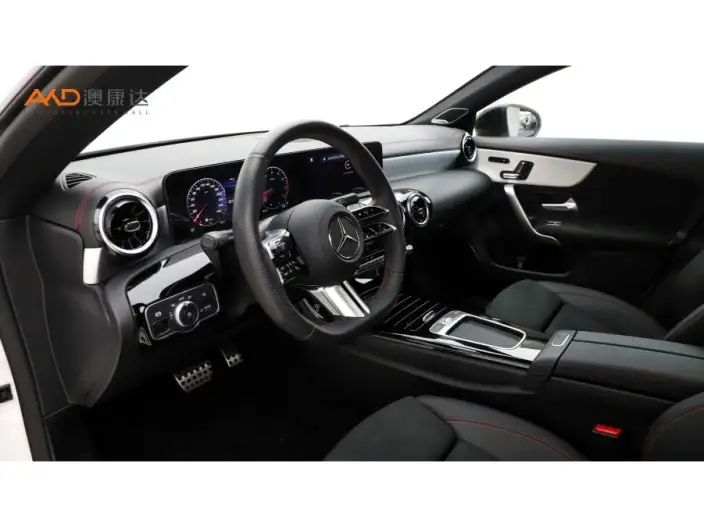 Mercedes-Benz CLA Imported 2024 Model CLA 220 Four-door Coupe – фото 10