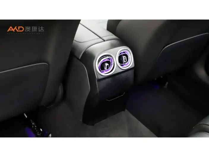Mercedes-Benz C-Class PHEV 2025 Model C 350 eL – фото 5