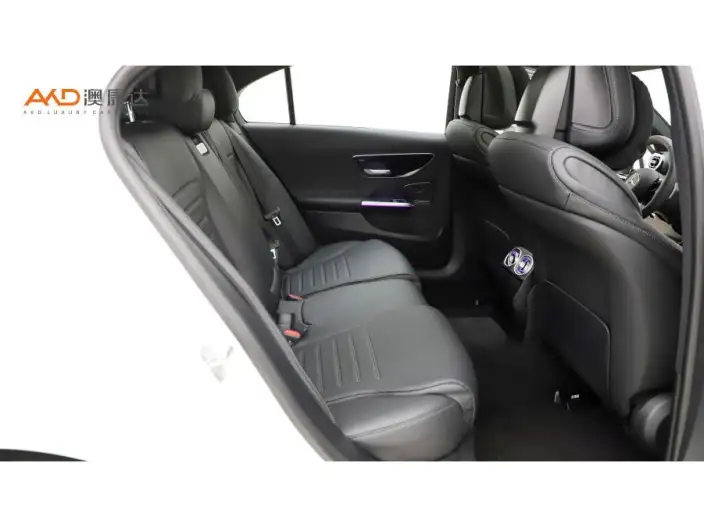 Mercedes-Benz C-Class PHEV 2025 Model C 350 eL – фото 10