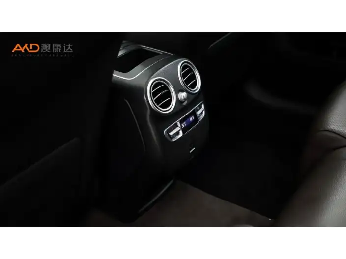 Mercedes-Benz GLC 2020 Model Facelift GLC 300 L 4MATIC Dynamic Model – фото 5