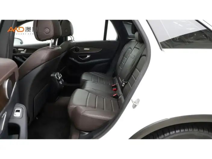 Mercedes-Benz GLC 2020 Model Facelift GLC 300 L 4MATIC Dynamic Model – фото 8